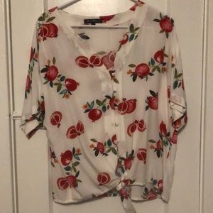 Tie Front Pomegranate Print Shirt L